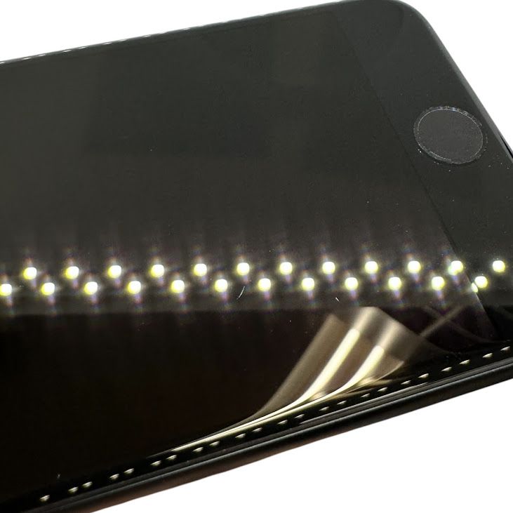 �ڥХåƥ꡼100%��iPhone��SE����3�����64GB���ߥåɥʥ��ȡ�SIM�ե꡼���ɥ�����
