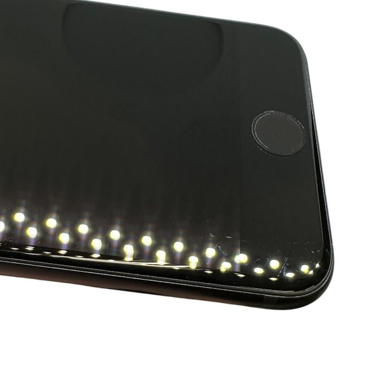 �ڥХåƥ꡼97%��iPhone��SE����3�����64GB���ߥåɥʥ��ȡ�SIM�ե꡼��au��