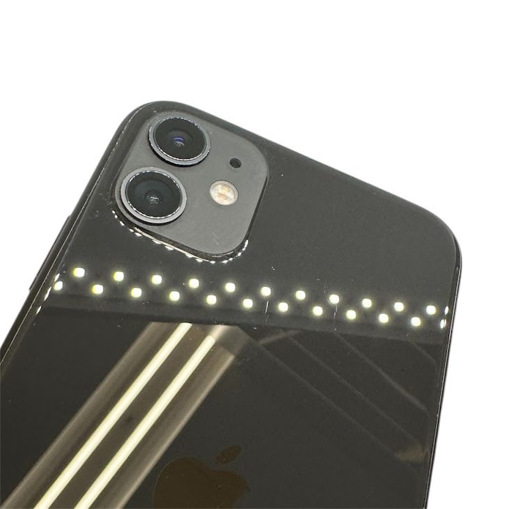 iPhone��11��64GB���֥�å���SIM�ե꡼�����եȥХ���