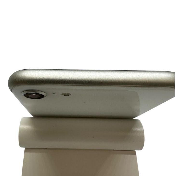 �ڥХåƥ꡼100%��iPhone��SE����2�����64GB���ۥ磻�ȡ�SIM�ե꡼���ɥ�����