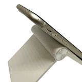 �ڥХåƥ꡼92%��iPhone��SE����3�����64GB���������饤�ȡ�SIM�ե꡼���ɥ�����