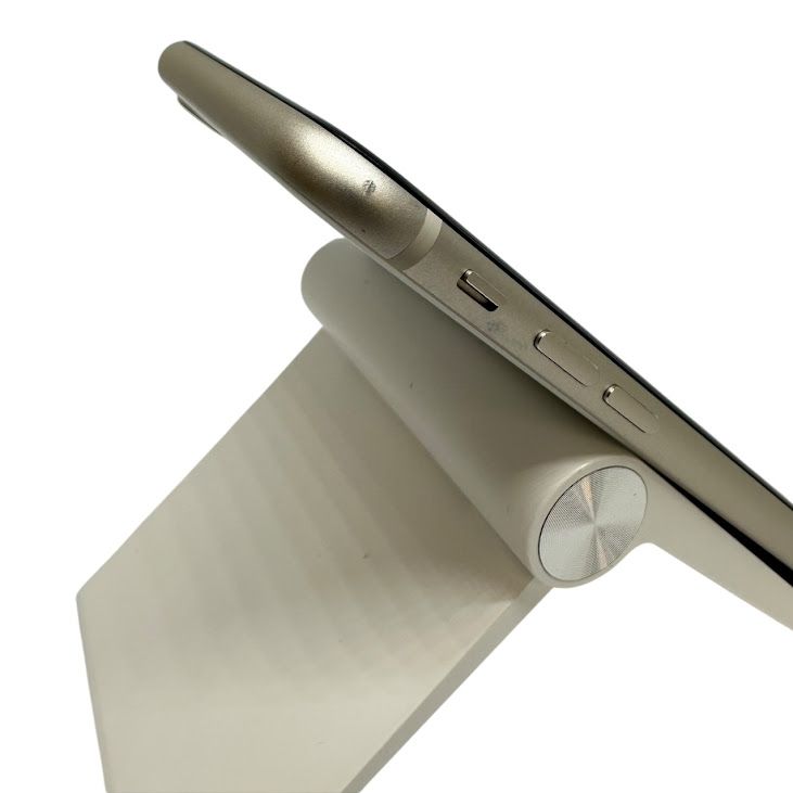 �ڥХåƥ꡼92%��iPhone��SE����3�����64GB���������饤�ȡ�SIM�ե꡼���ɥ�����