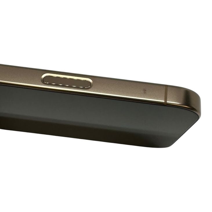 �ڥХåƥ꡼96%��iPhone��16ProMax��512GB���ǥ����ȥ����˥��ࡡSIM�ե꡼