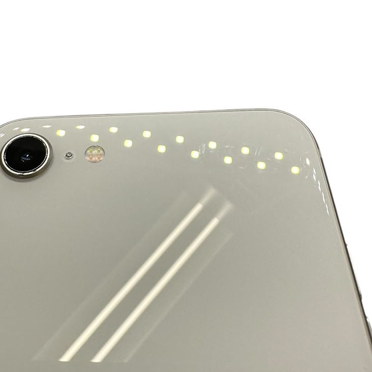 �ڥХåƥ꡼92%��iPhone��SE����3�����64GB���������饤�ȡ�SIM�ե꡼���ɥ�����