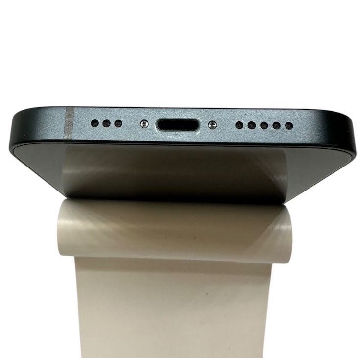 �ڥХåƥ꡼84%��iPhone��13��128GB���ߥåɥʥ��ȡ�SIM�ե꡼��au��