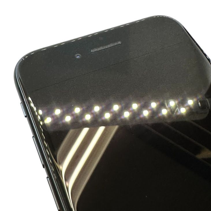 �ڥХåƥ꡼100%��iPhone��SE����3�����64GB���ߥåɥʥ��ȡ�SIM�ե꡼���ɥ�����