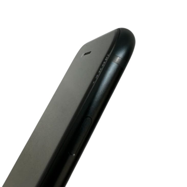 �ڥХåƥ꡼100%��iPhone��SE����3�����64GB���ߥåɥʥ��ȡ�SIM�ե꡼��au��