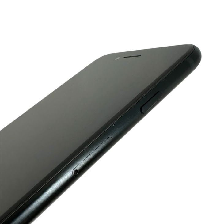 �ڥХåƥ꡼80%��iPhone��SE����3�����64GB���ߥåɥʥ���