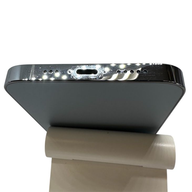 �ڥХåƥ꡼100%��iPhone��13Pro��256GB��������֥롼��SIM�ե꡼��au��