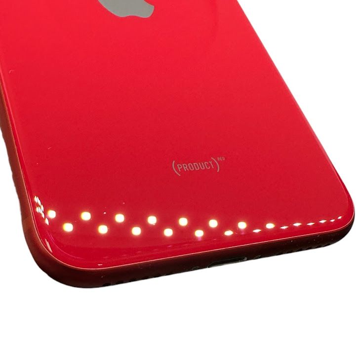 �ڥХåƥ꡼84%��iPhone��SE����2�����64GB���ץ������ȥ�åɡ�SIM�ե꡼��au��