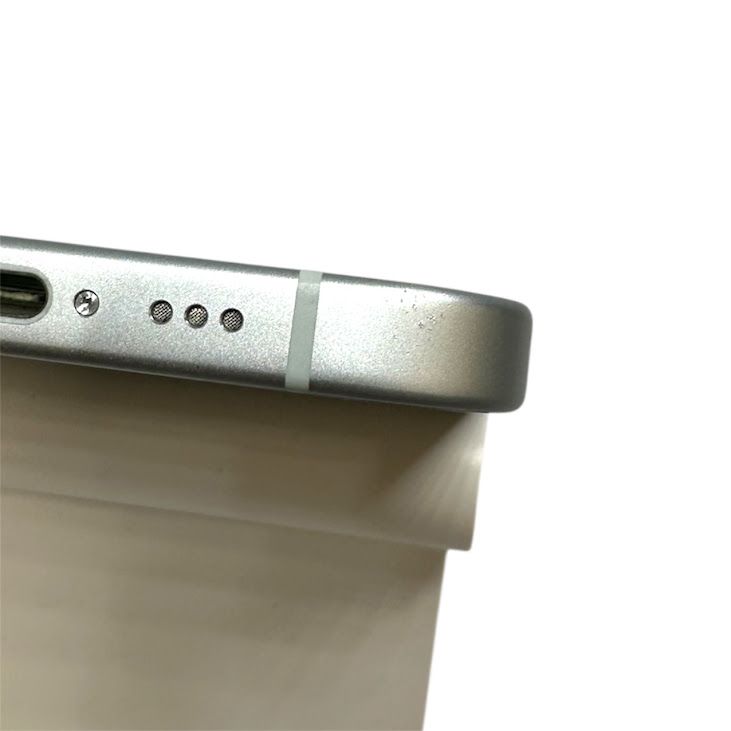 �ڥХåƥ꡼88%��iPhone��15��256GB���֥롼��SIM�ե꡼