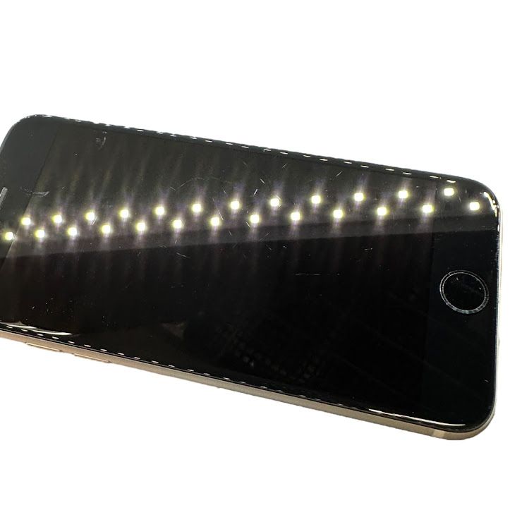 ڥХåƥ꡼90%iPhoneSE264GBۥ磻ȡSIMե꡼au