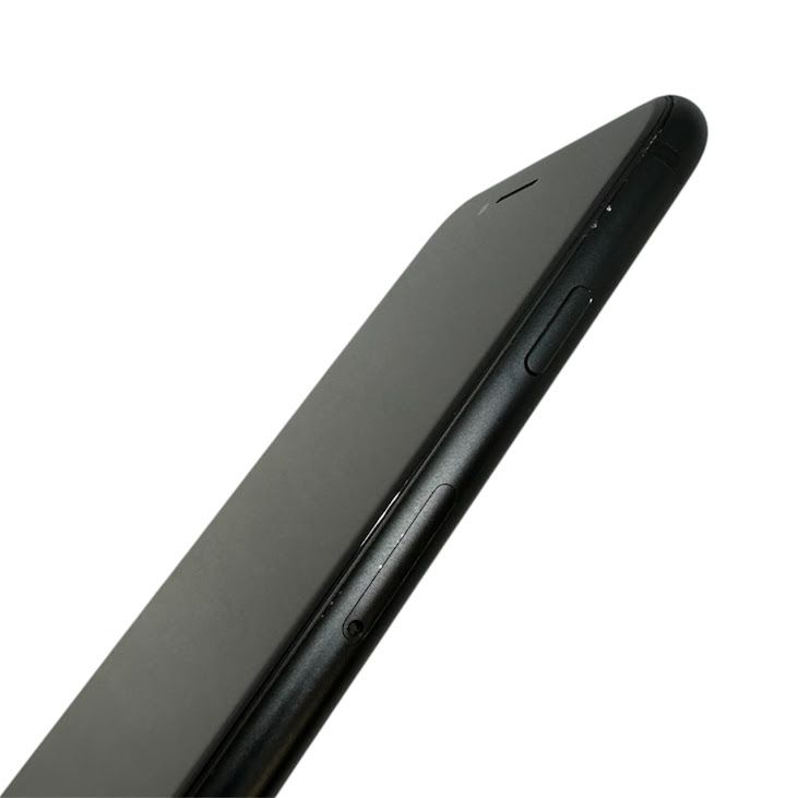 �ڥХåƥ꡼83%��iPhone��SE����2�����64GB���֥�å���SIM�ե꡼���ɥ�����