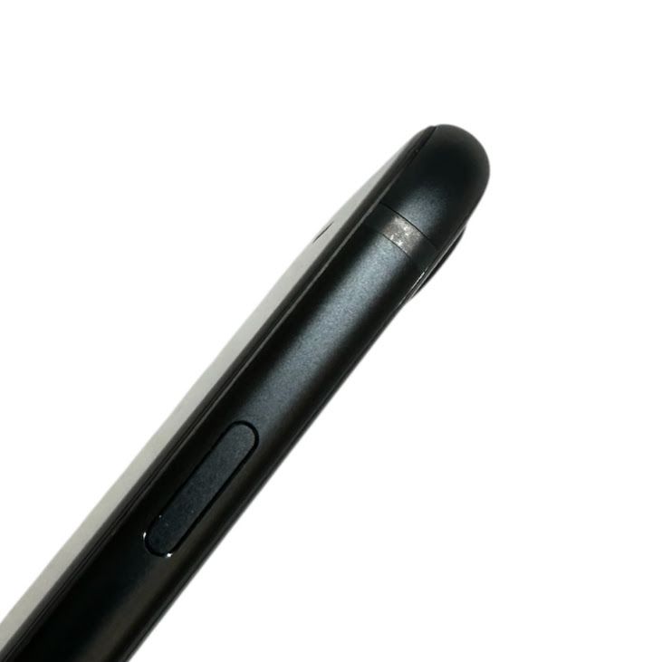 �ڥХåƥ꡼97%��iPhone��SE����3�����64GB���ߥåɥʥ��ȡ�SIM�ե꡼��au��