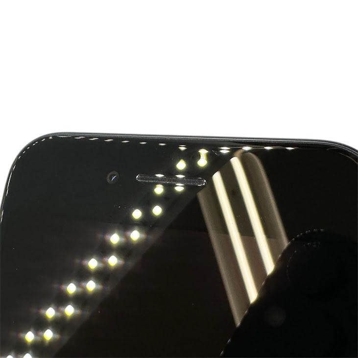 �ڥХåƥ꡼100%��iPhone��SE����3�����64GB���ߥåɥʥ��ȡ�SIM�ե꡼��au��