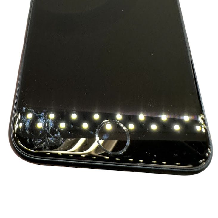 �ڥХåƥ꡼100%��iPhone��SE����3�����64GB���ߥåɥʥ��ȡ�SIM�ե꡼��au��