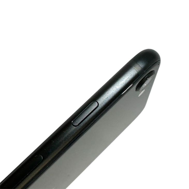 �ڥХåƥ꡼89%��iPhone��SE����3�����64GB���ߥåɥʥ��ȡ�SIM�ե꡼��au��