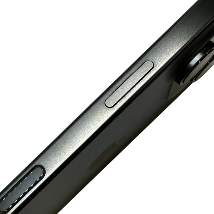 �ڥХåƥ꡼89%��iPhone��16Pro��1TB���֥�å������˥��ࡡSIM�ե꡼��au��