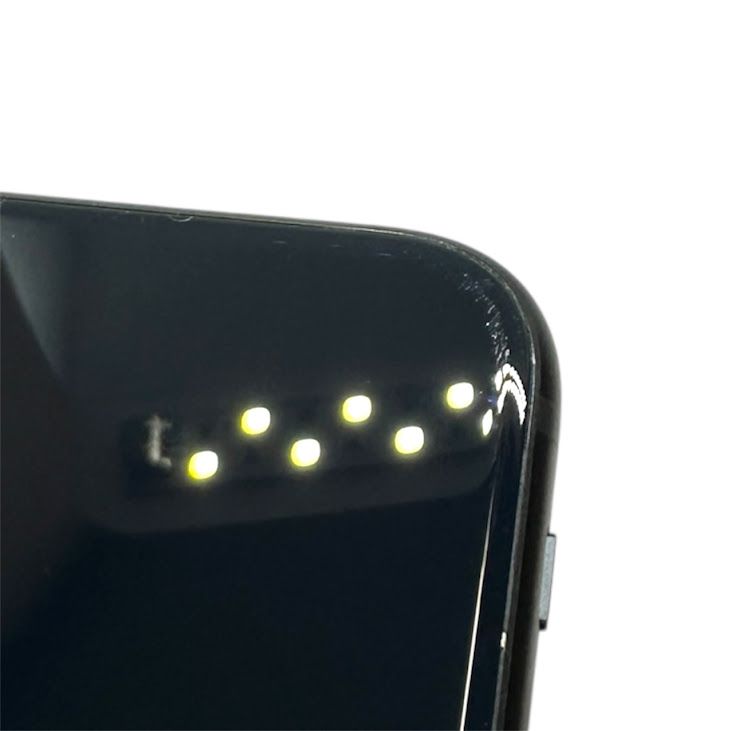 �ڥХåƥ꡼80%��iPhone��SE����3�����64GB���ߥåɥʥ���