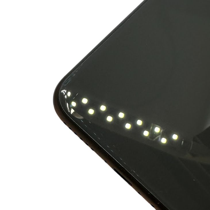 �ڥХåƥ꡼80%��iPhone��SE����2�����64GB���֥�å���SIM�ե꡼��au��