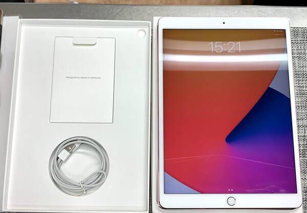 iPad Pro 10.5 64GB ソフトバンク SIMロック解除済（ムスビー｜【中古  