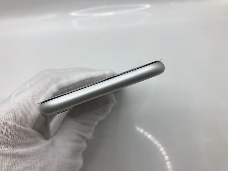 SimåѤߡAU iPhone SE 2 64GB Хåƥ꡼92