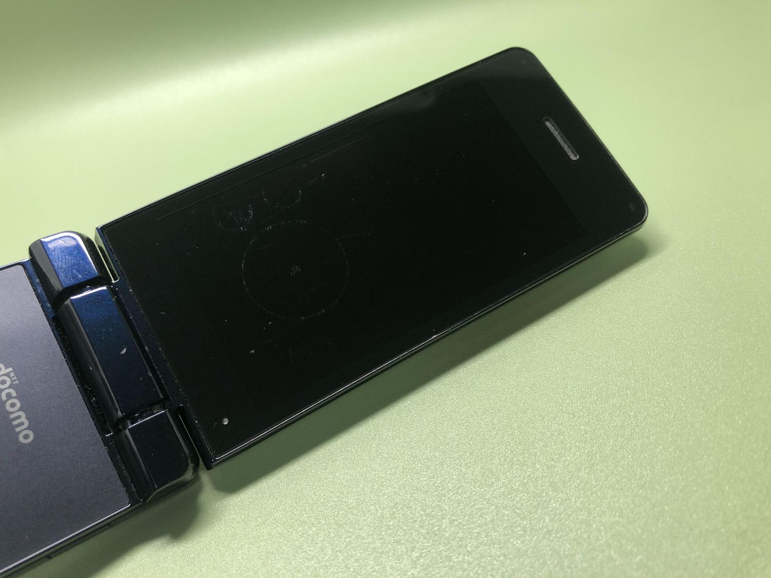 AQUOSケータイ SH-02L 1G8G docomo Simフリー5台 AQUOSケータイ SH-02L