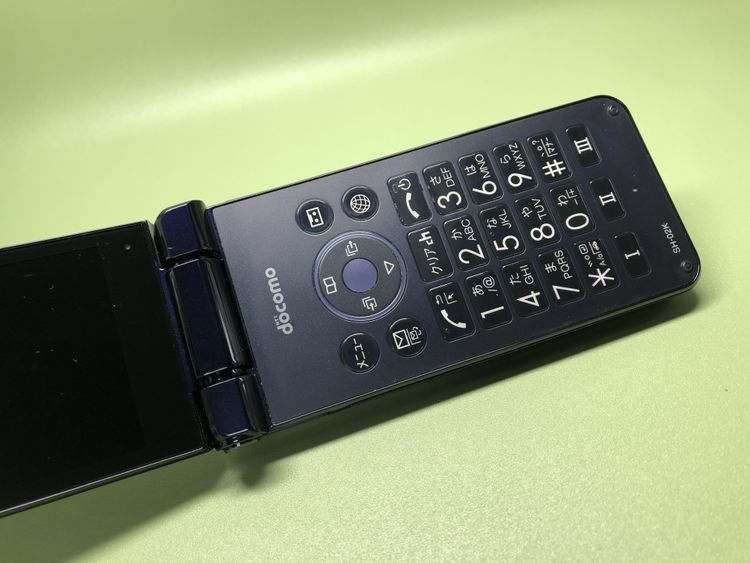 ��Sim���å�����Ѥߡ�SH-02K �����쥹�������� 4G LTE�ڽ���AC�����ץ����դ���