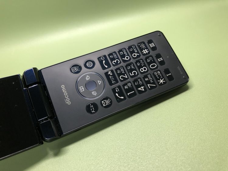 ��Sim�ե꡼��AQUOS �������� SH-02L���֥�å��ڽ���AC�����ץ����դ���