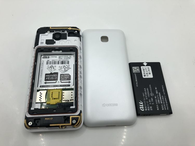 Simե꡼AUGRATINA KYF42 4G LTEڽACץդ