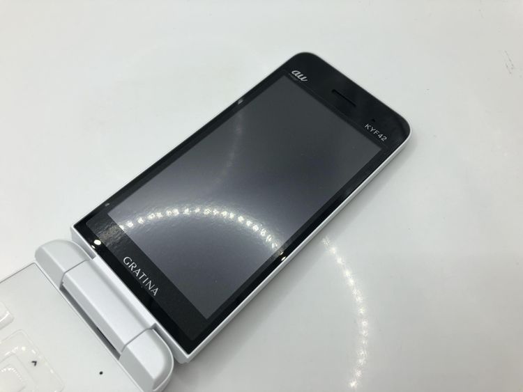 Simե꡼AUGRATINA KYF42 4G LTEڽACץդ