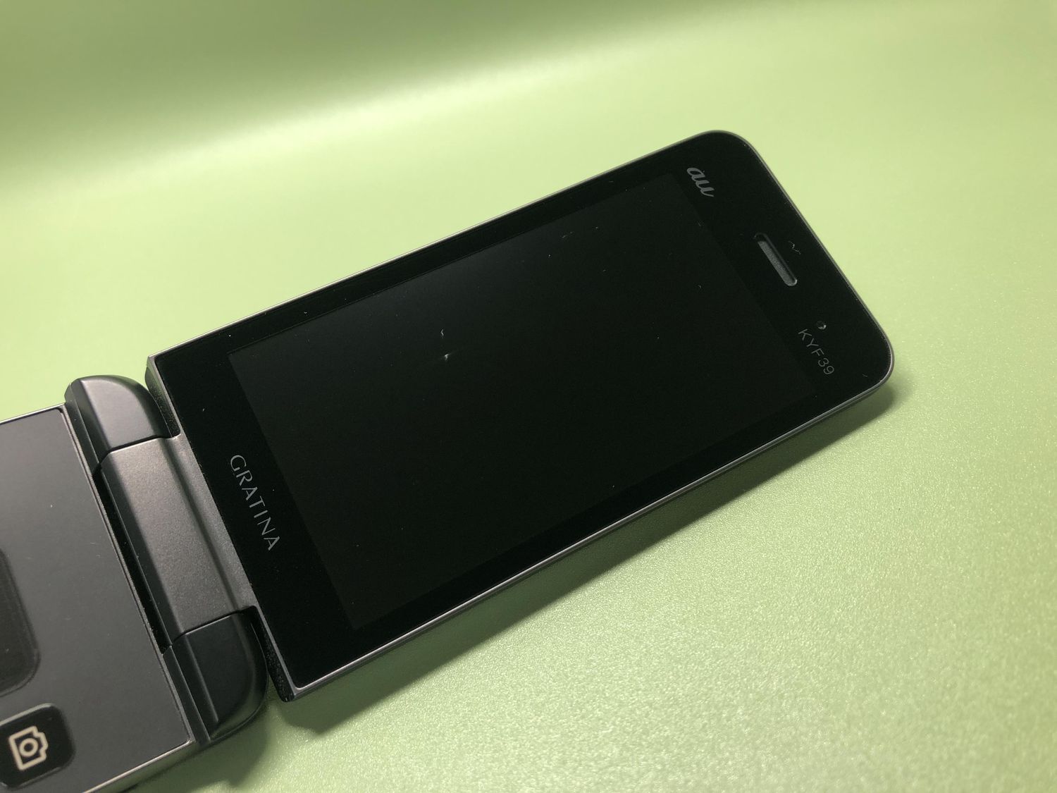 au - au GRATINA 4G simロック解除済み KYOCERA SIMロック解除済み 京セラ au エーユー ガラケー