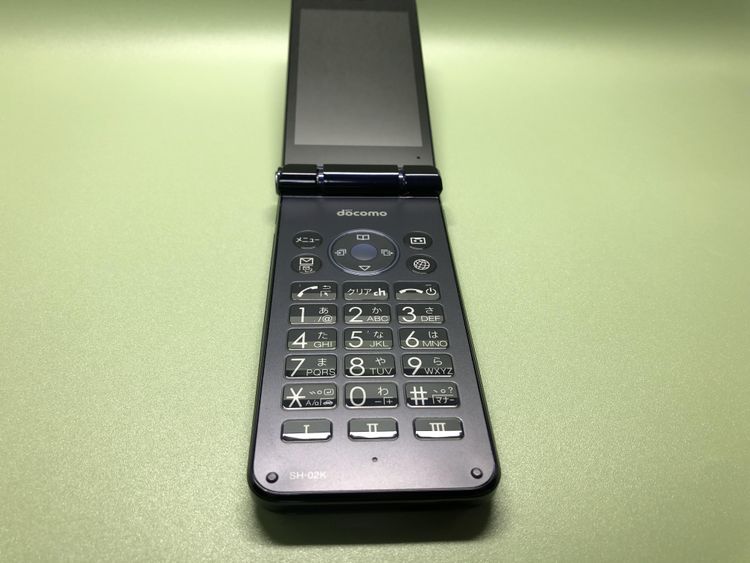 ��Sim���å�����Ѥߡ�SH-02K �����쥹�������� 4G LTE�ڽ���AC�����ץ����դ���