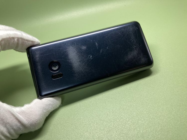 ��Sim�ե꡼��AQUOS �������� SH-02L���֥�å��ڽ���AC�����ץ����դ���