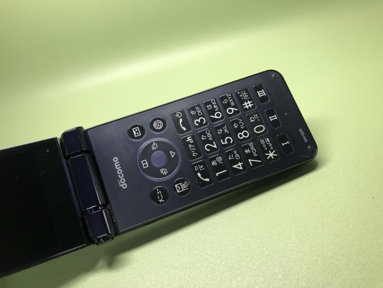 ��Sim���å�����Ѥߡ�SH-02K �����쥹�������� 4G LTE�ڽ���AC�����ץ����դ���