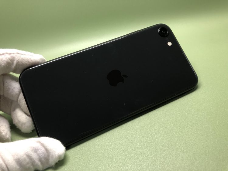 ��Sim�ե꡼��AU iPhone SE ����2����� 64GB �֥�å�----����̵��