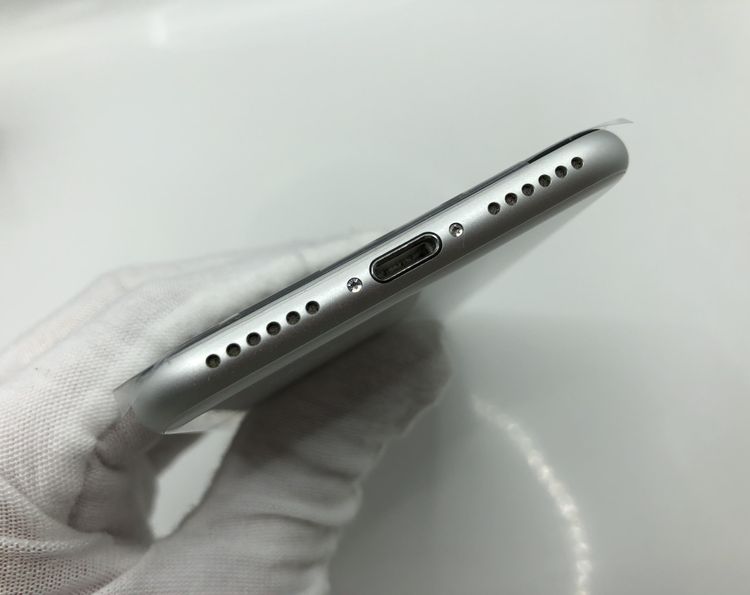 ��Sim���å�����Ѥߡ�AU iPhone SE ����2����� 64GB ���Хåƥ꡼��������89��