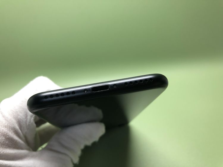 ��Sim�ե꡼��AU iPhone SE ����2����� 64GB �֥�å�----����̵��