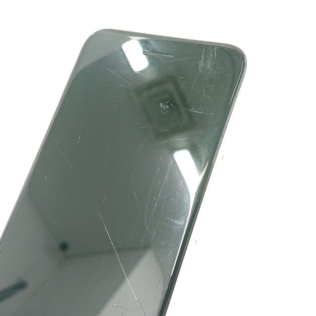 iPhoneSE ��3���� 64GB au �������饤�� c16010