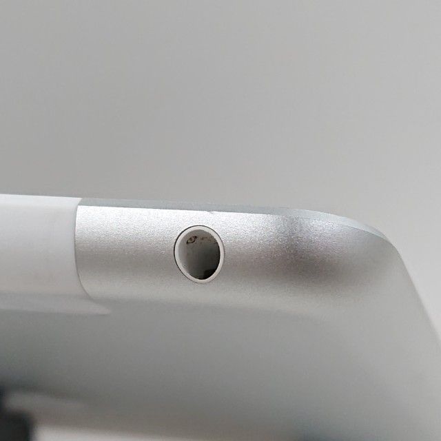 iPad ��7���� Wi-Fi + Cellular 32GB SIM�ե꡼ ����С� c22625