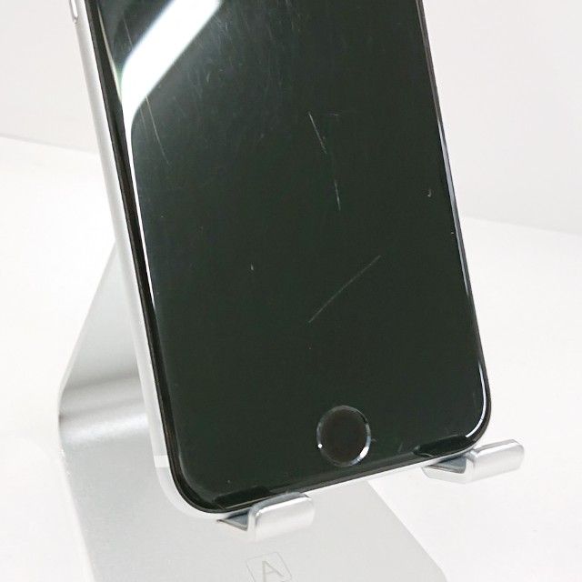 iPhoneSE ��2���� 64GB au �ۥ磻�� c22825