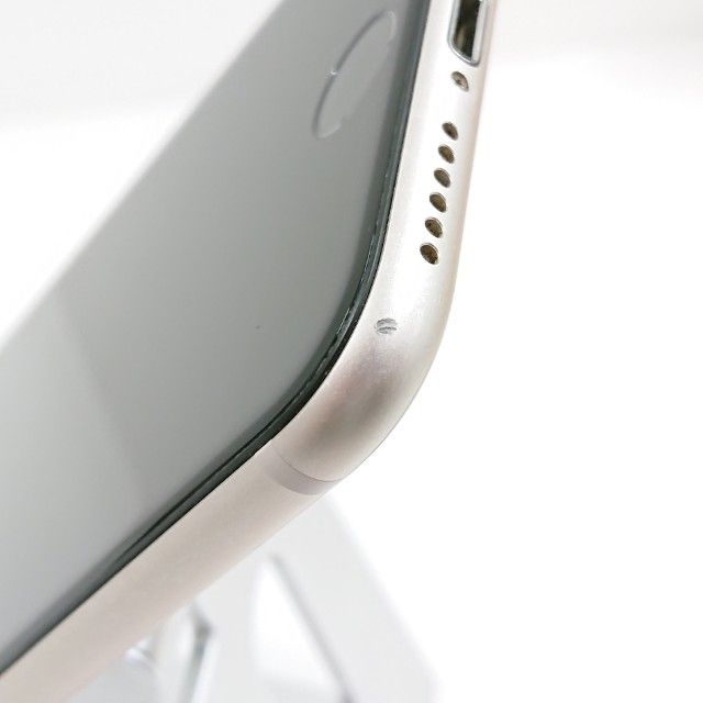 iPhoneSE ��3���� 64GB �ɥ��� �������饤�� c21679