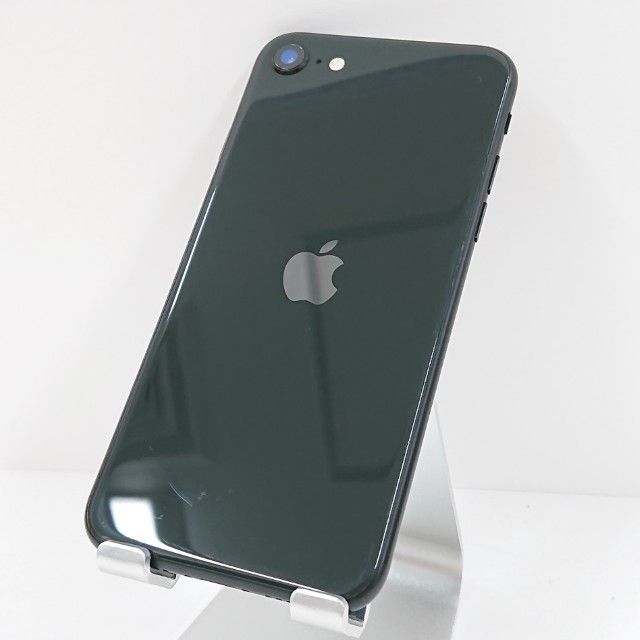 iPhoneSE ��2���� 64GB au �֥�å� c18456