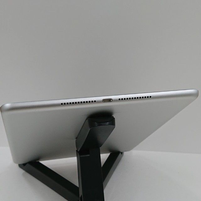 iPad ��6���� Wi-Fi+Cellular 32GB au ����С� c18281