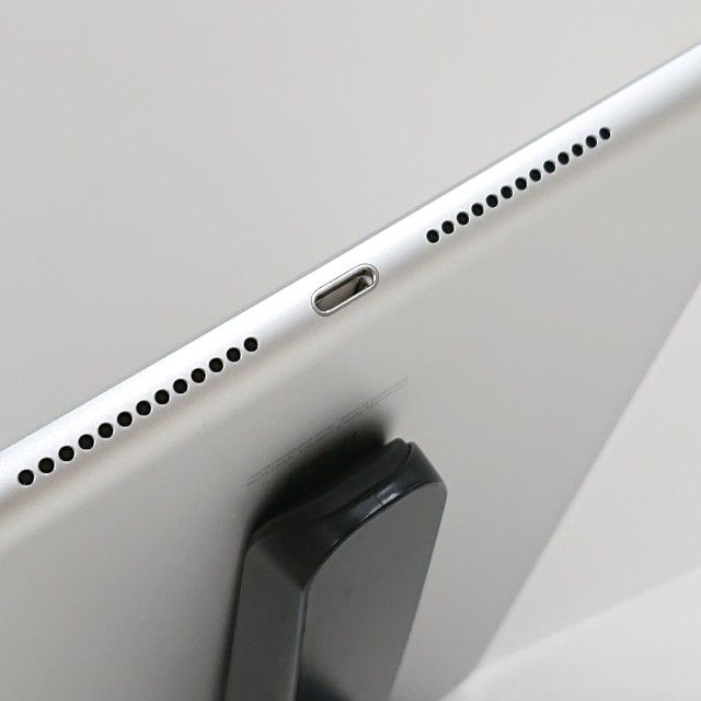 iPad ��7���� Wi-Fi + Cellular 32GB SIM�ե꡼ ����С� c22626