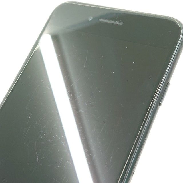 iPhoneSE ��2���� 64GB au �֥�å� c16573