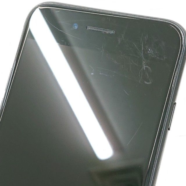 iPhone7 32GB au �֥�å� c16815