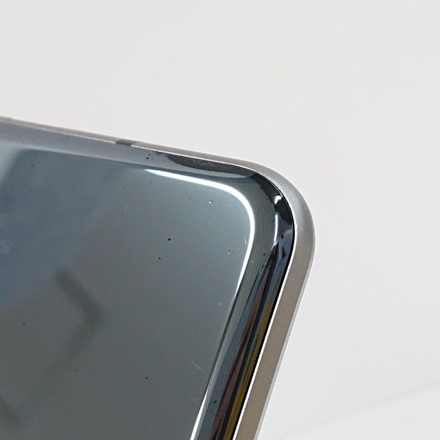 �ڥ�����ʡ�AQUOS R3 SHV44 au �ץ�ߥ���֥�å� n09185