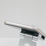 iPhoneSE ��3���� 128GB au �������饤�� c18258