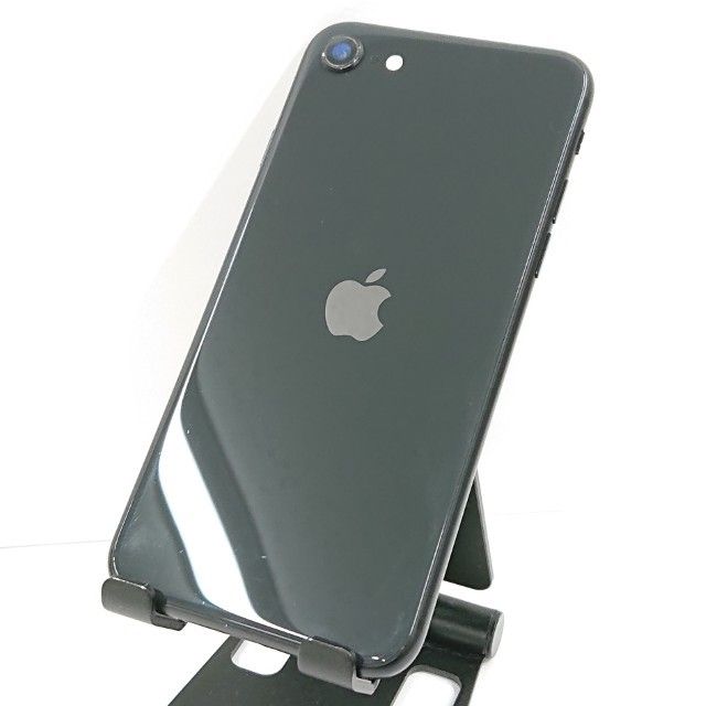 iPhoneSE ��2���� 64GB au �֥�å� c18906